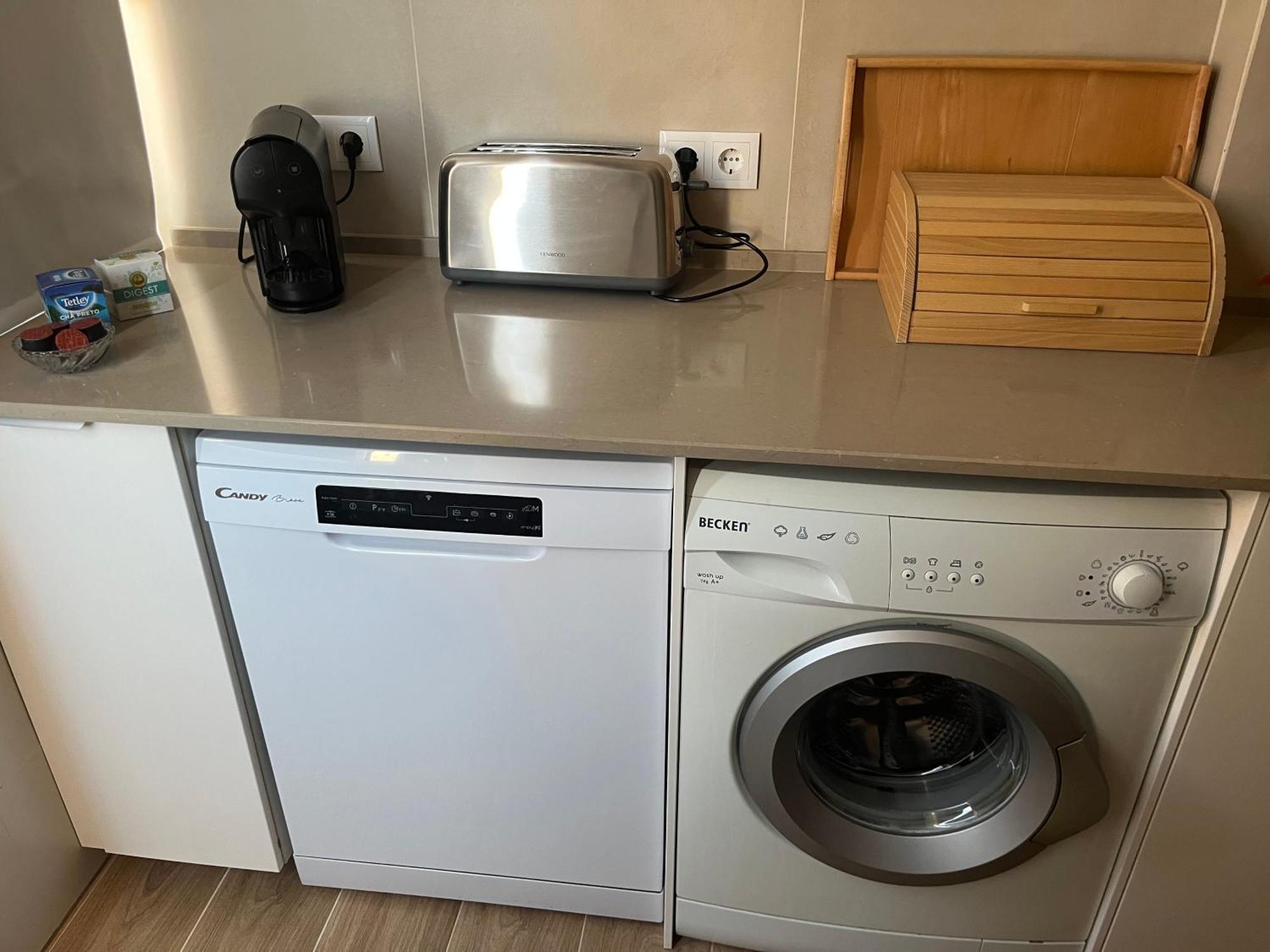 Ocean Breeze Apartment Armacao de Pera Ngoại thất bức ảnh